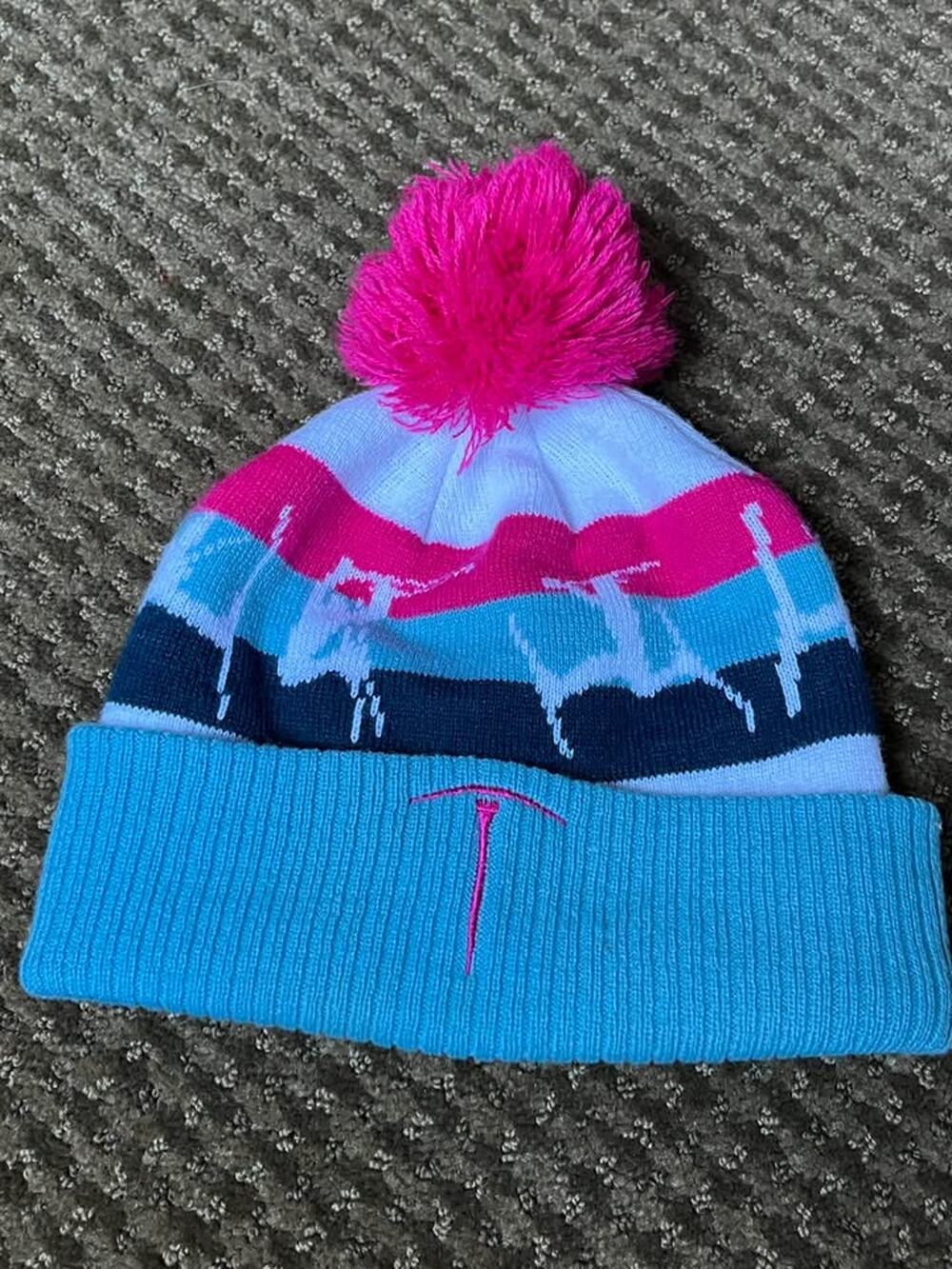 ⛷️Locale Outdoor Knit Ski Beanie. OSFM. EUC!⛷️